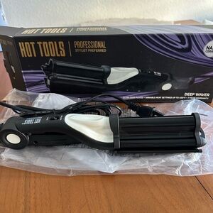 BRAND NEW Hot Tools Hair Waver/Crimper